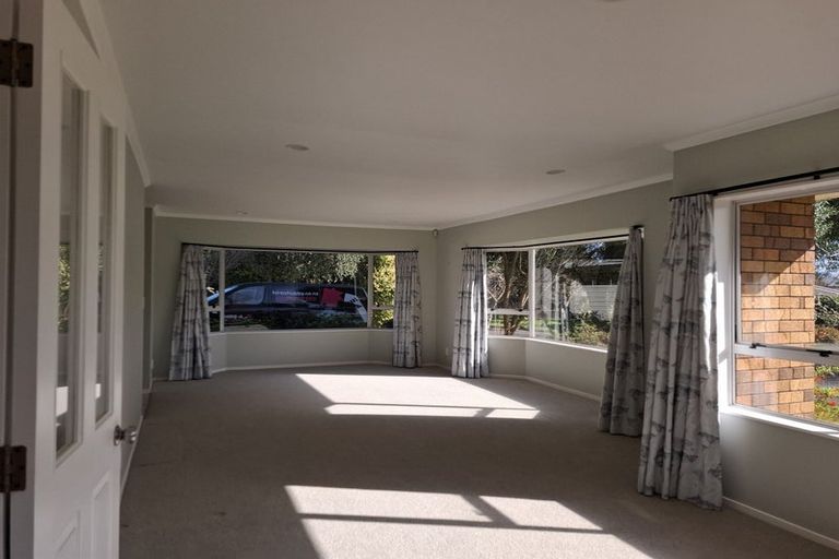 Photo of property in 10 Lynwood Place, Owhata, Rotorua, 3010