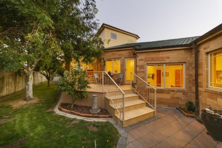 Photo of property in 30 Balmoral Drive, Terrace End, Palmerston North, 4410