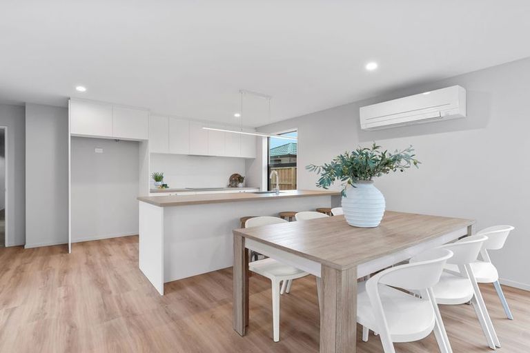 Photo of property in 15 Herridge Street, Woodend, 7691