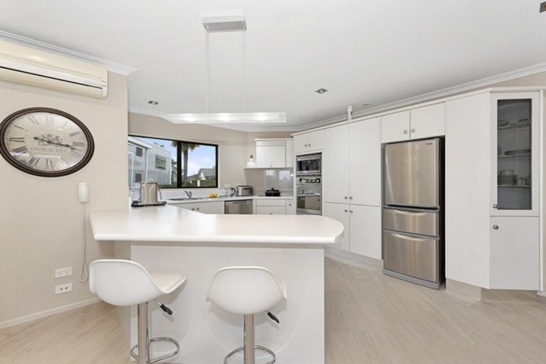 Photo of property in 4 The Avenue, Harrowfield, Hamilton, 3210