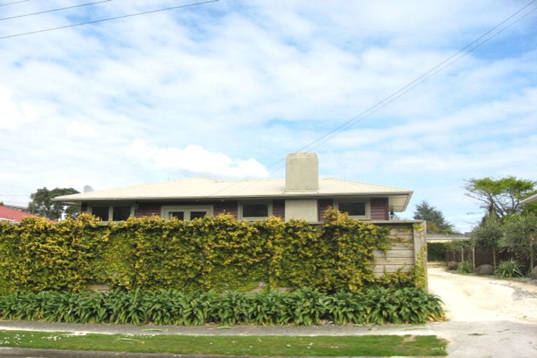Photo of property in 6 Belair Avenue, Blagdon, New Plymouth, 4310