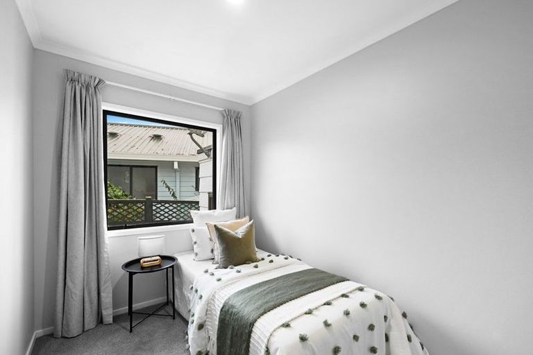 Photo of property in 17 Caulfield Place, Nawton, Hamilton, 3200