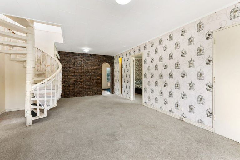 Photo of property in 650 Ferguson Street, Terrace End, Palmerston North, 4410