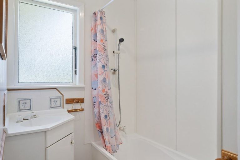 Photo of property in 48 Fraser Crescent, Elderslea, Upper Hutt, 5018