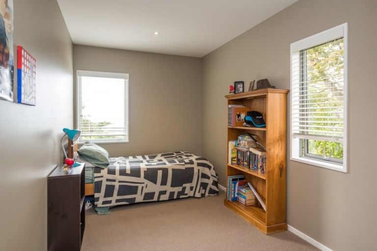 Photo of property in 85 Major Hornbrook Road, Mount Pleasant, Christchurch, 8081