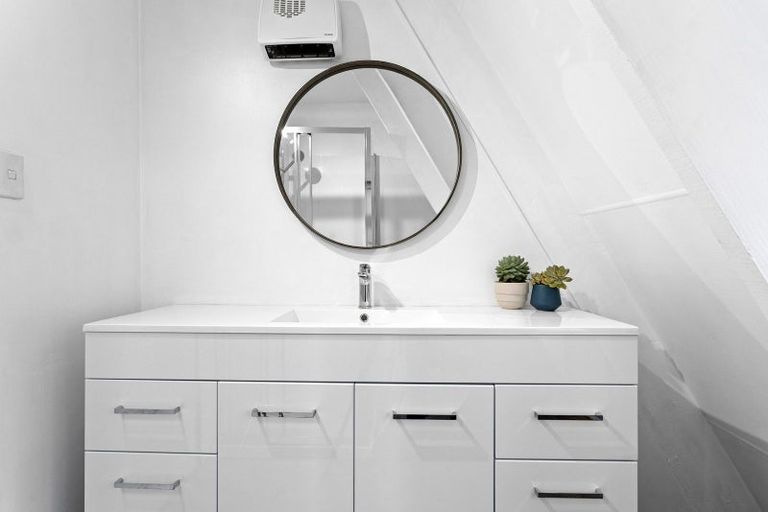 Photo of property in 31 Pittville Street, Loburn, Rangiora, 7472