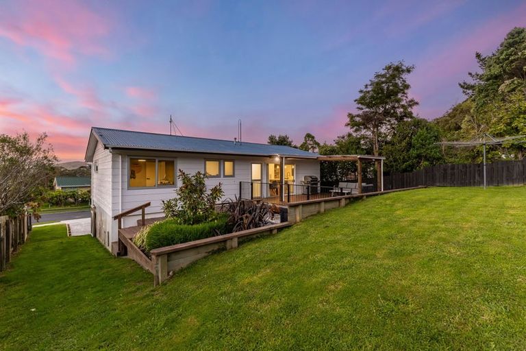 Photo of property in 10 Transom Close, Whitby, Porirua, 5024