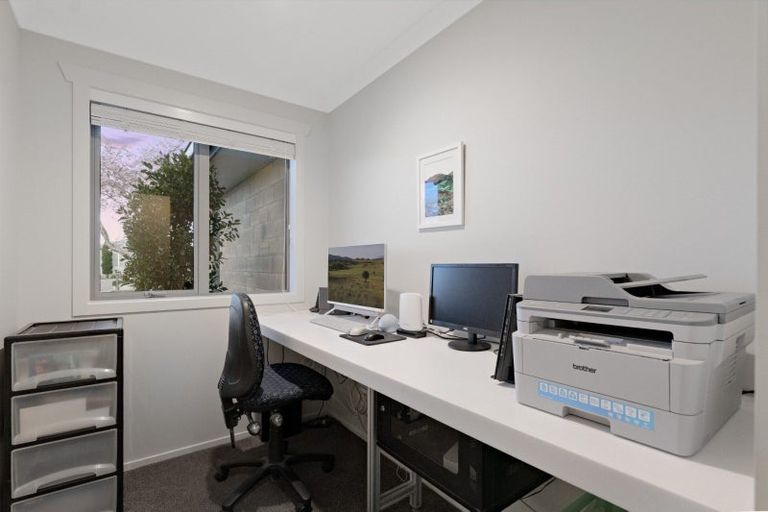 Photo of property in 27 Mortlake Heights, Pyes Pa, Tauranga, 3112