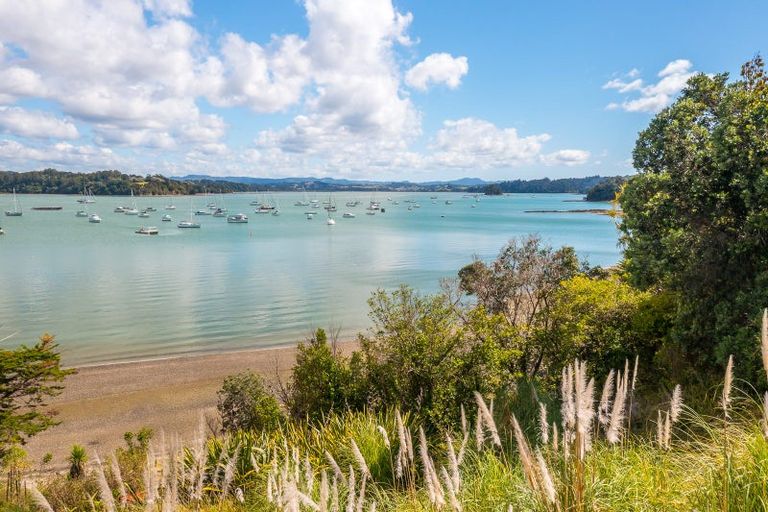 Photo of property in 17 Ridge Road, Mahurangi East, Warkworth, 0982
