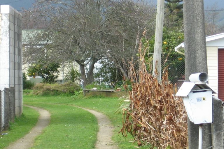 Photo of property in 42a Winchester Street, Levin, 5510