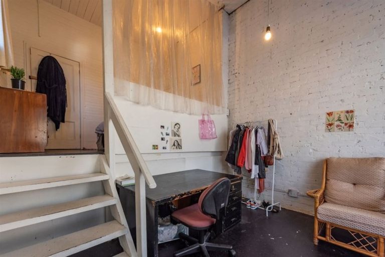 Photo of property in 106 Aro Street, Aro Valley, Wellington, 6021