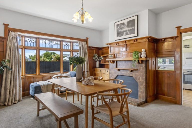 Photo of property in 86 Saint Martins Road, Saint Martins, Christchurch, 8022