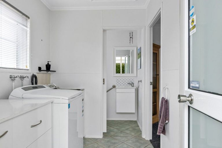 Photo of property in 20 Ariki Drive, Snells Beach, 0920