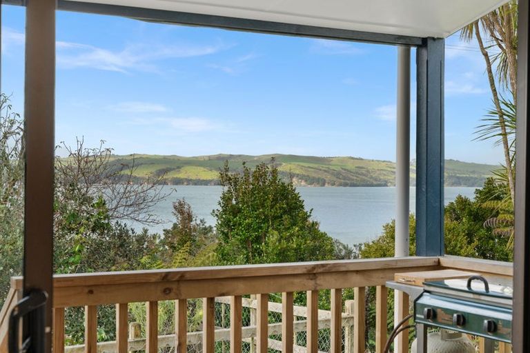 Photo of property in 20 Komiti Road, Tinopai, 0593