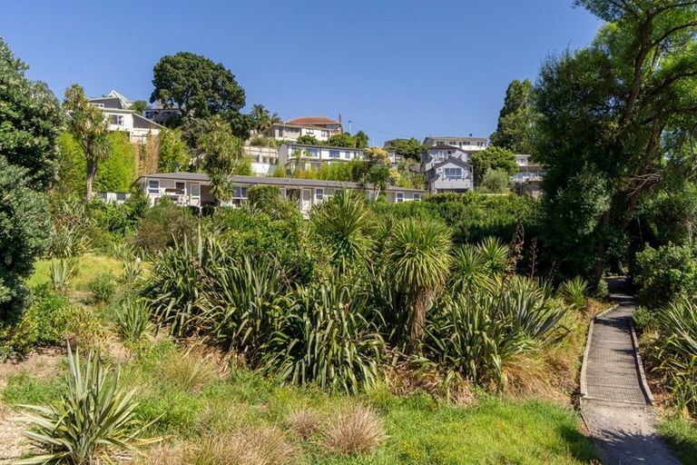 Photo of property in 1/39 St Peters Street, Northcote, Auckland, 0627