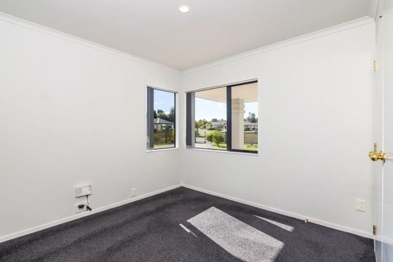 Photo of property in 7 Takawai Place, Nukuhau, Taupo, 3330