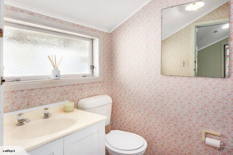 Photo of property in 30 Steyne Avenue, Plimmerton, Porirua, 5026