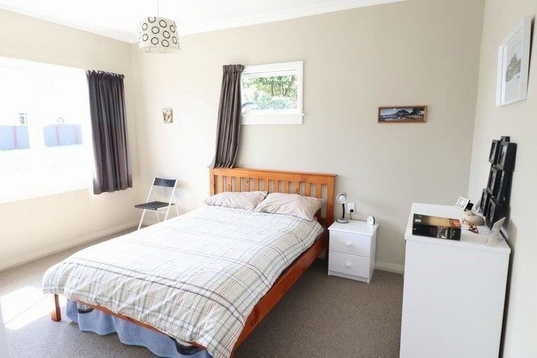 Photo of property in 12 Toro Street, Durie Hill, Whanganui, 4500