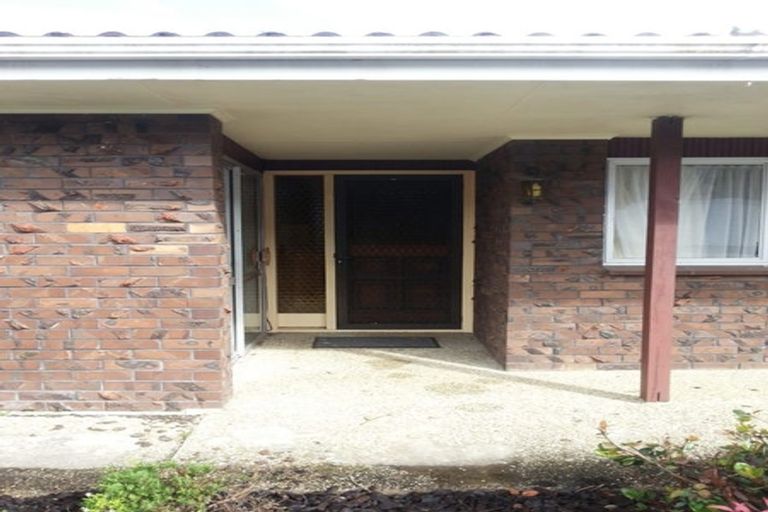 Photo of property in 1/16 Troon Place, Papatoetoe, Auckland, 2025