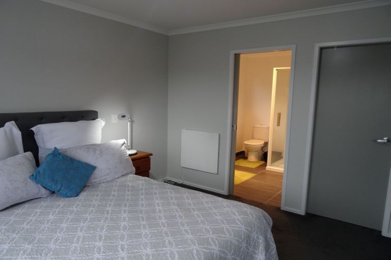 Photo of property in 16 Foxham Terrace, Churton Park, Wellington, 6037