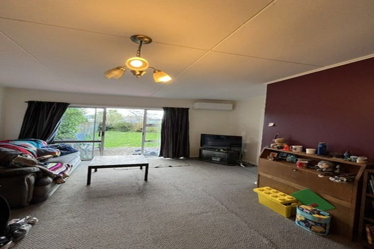 Photo of property in 7 Pilcher Crescent, Naenae, Lower Hutt, 5011