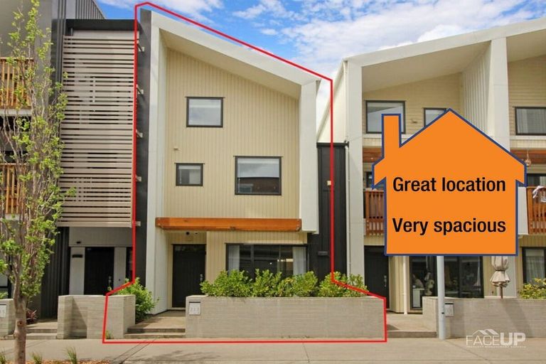 Photo of property in 213 Hobsonville Point Road, Hobsonville, Auckland, 0616