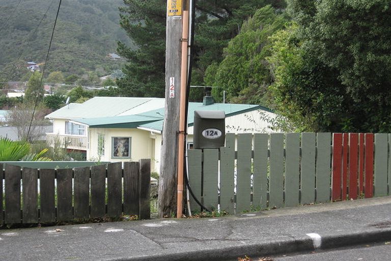 Photo of property in 12a Kopara Grove, Stokes Valley, Lower Hutt, 5019