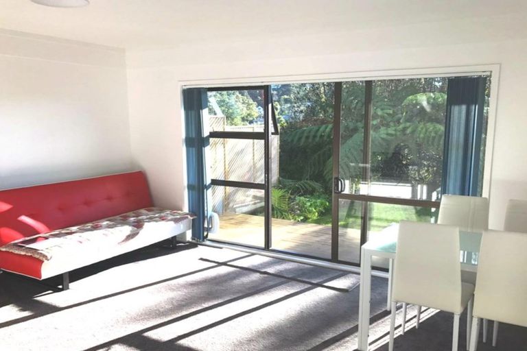 Photo of property in 1/17 Portobello Place, Torbay, Auckland, 0630