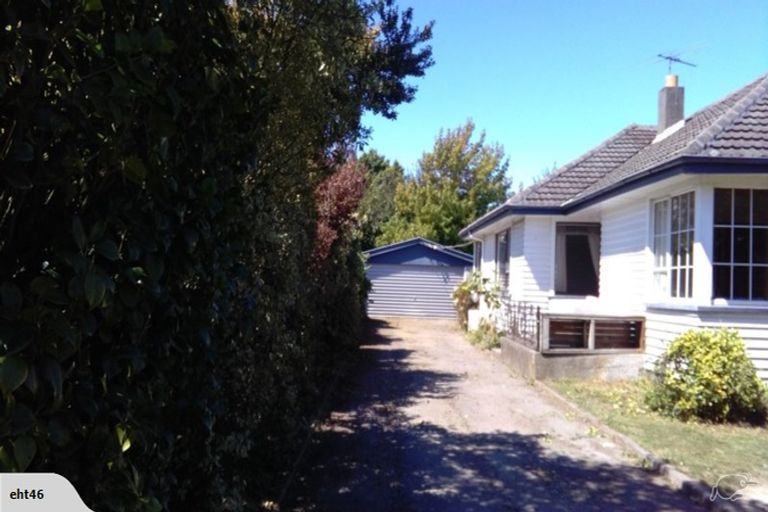 Photo of property in 44 Balgay Street, Upper Riccarton, Christchurch, 8041