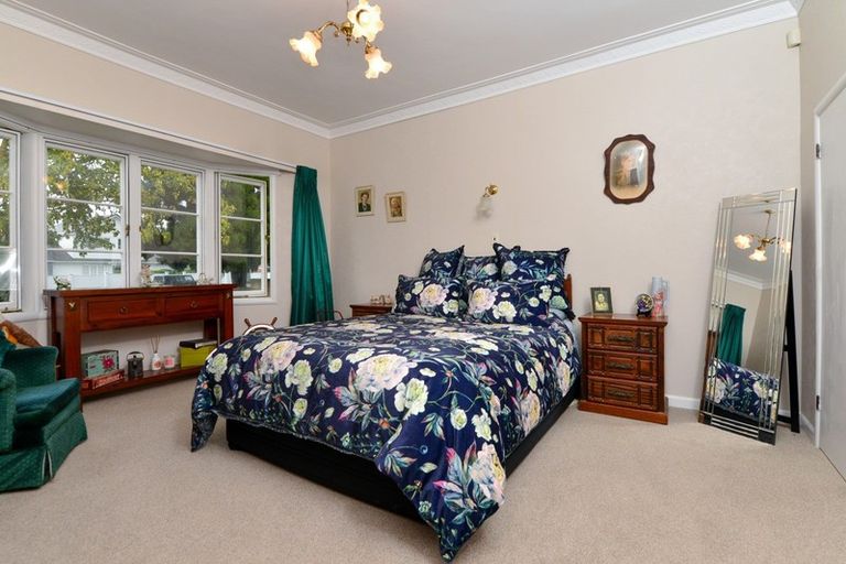 Photo of property in 37 Dalethorpe Avenue, Fairfield, Hamilton, 3214