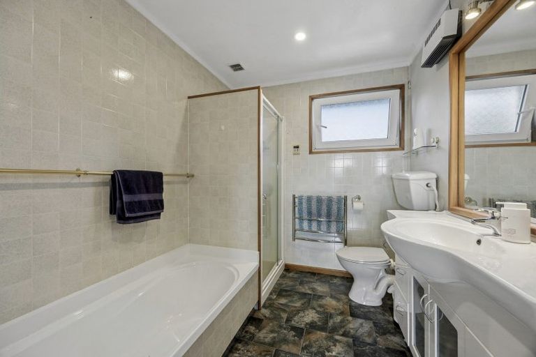 Photo of property in 73 Wakari Road, Halfway Bush, Dunedin, 9010