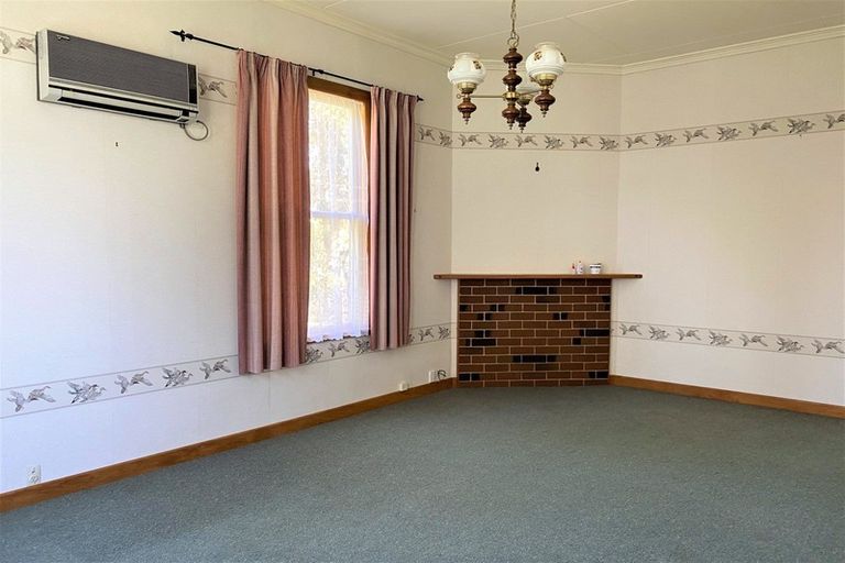Photo of property in 67 Egmont Street, Kaponga, Hawera, 4679