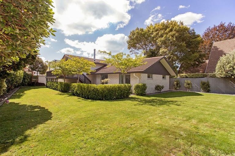 Photo of property in 827b Main North Road, Belfast, Christchurch, 8051