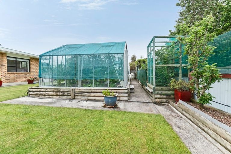 Photo of property in 5 Whakapaki Street, Urenui, 4375