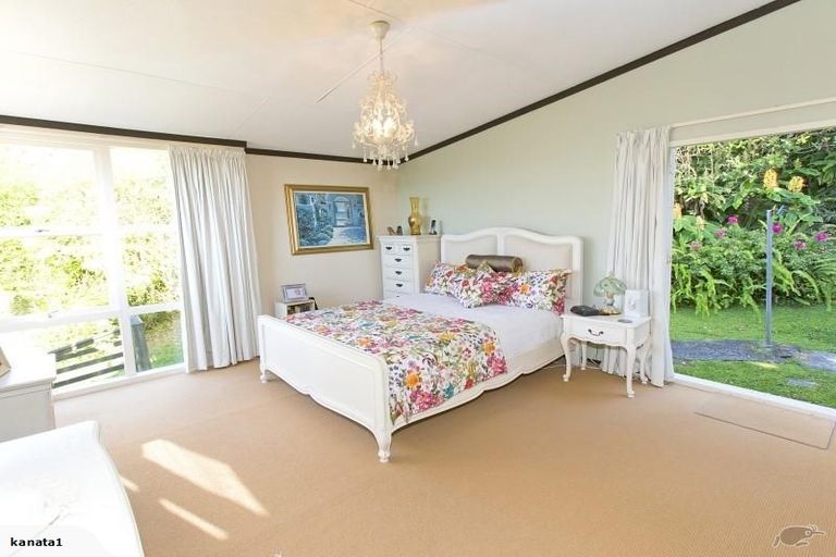 Photo of property in 193 Wade River Road, Wade Heads, Whangaparaoa, 0932