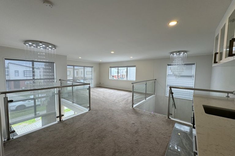 Photo of property in 10 Mcquoids Road, Flat Bush, Auckland, 2019