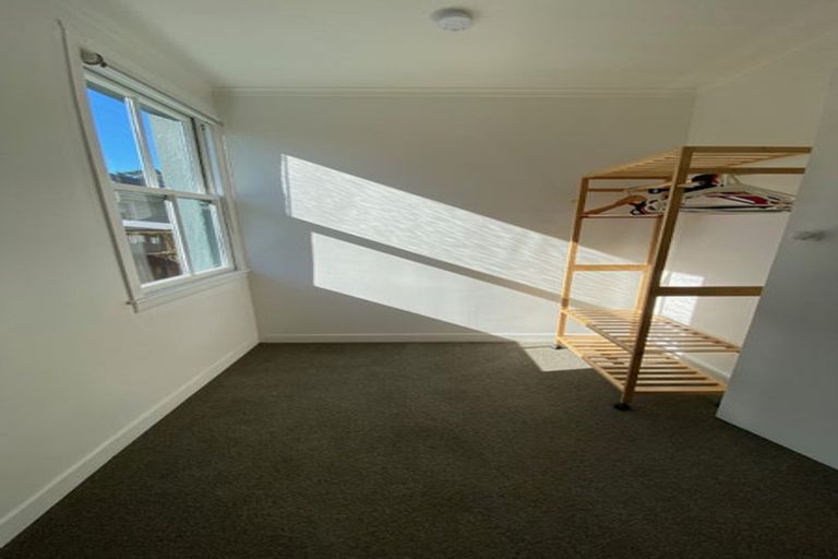 Photo of property in 20 Shoal Bay Road, Devonport, Auckland, 0624