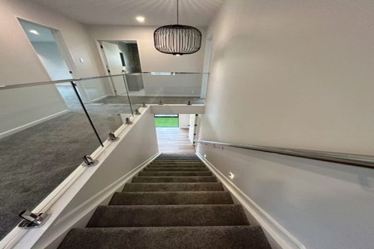 Photo of property in 7a Daytona Road, Henderson, Auckland, 0610