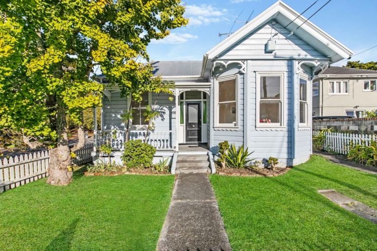 Photo of property in 51 Tutanekai Street, Grey Lynn, Auckland, 1021