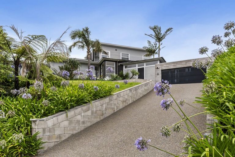 Photo of property in 10 Churchill Road, Cockle Bay, Auckland, 2014