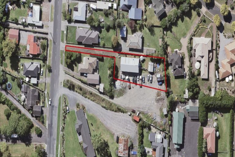 Photo of property in 5 Tapu Road, Huapai, Kumeu, 0810