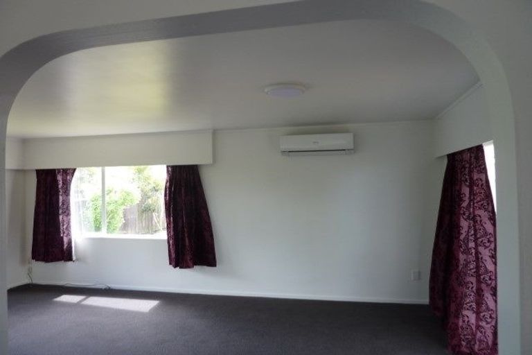 Photo of property in 60 Morrow Avenue, St Andrews, Hamilton, 3200