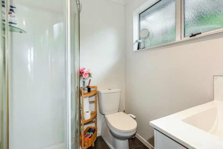 Photo of property in 62 Aotea Drive, Aotea, Porirua, 5024
