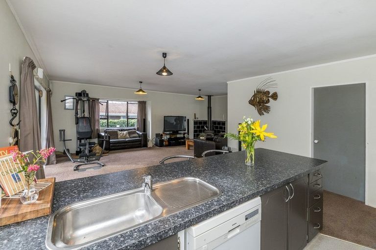 Photo of property in 42b Sunshine Avenue, Paraparaumu, 5032