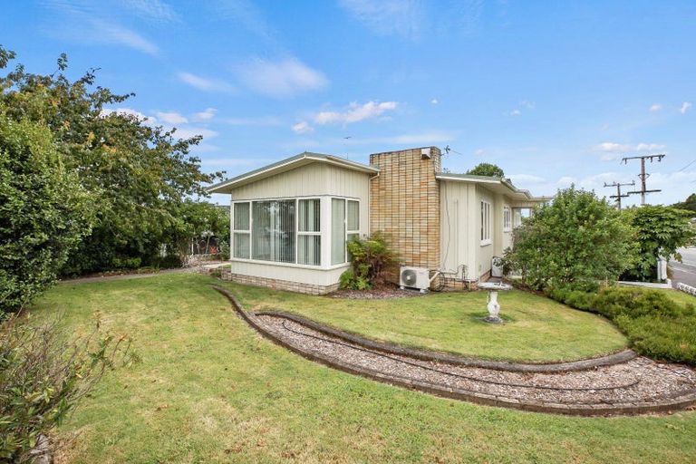 Photo of property in 1 Beerescourt Road, Beerescourt, Hamilton, 3200
