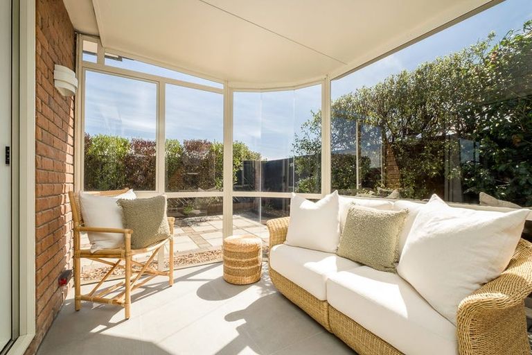 Photo of property in 14 Rue De La Mare, Parklands, Christchurch, 8083