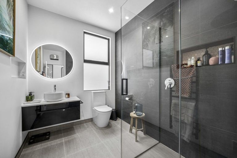 Photo of property in 19 Picton Avenue, Newtown, Wellington, 6021