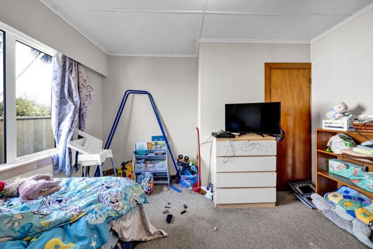 Photo of property in 121b Hamlet Street, Stratford, 4332