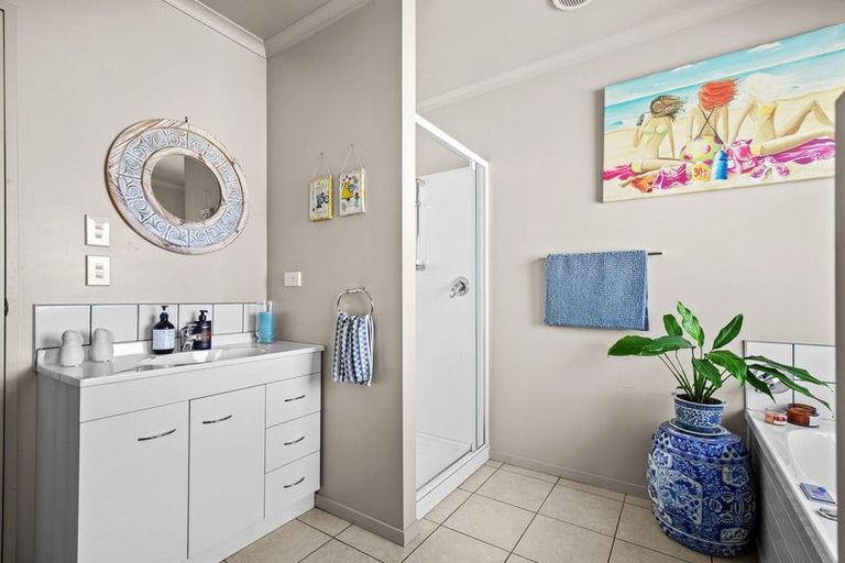 Photo of property in 23 Albert Drive, Clyde, 9330