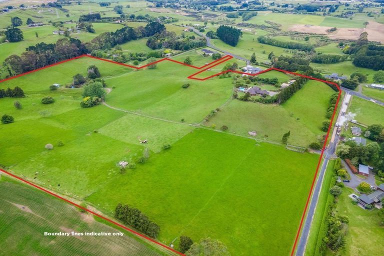 Photo of property in 239 Burtt Road, Paerata, Drury, 2578